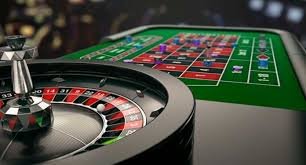 Layar beranda aplikasi sakti86 dengan permainan slot Aviator, Sweet Bonanza, dan Fortune Tiger